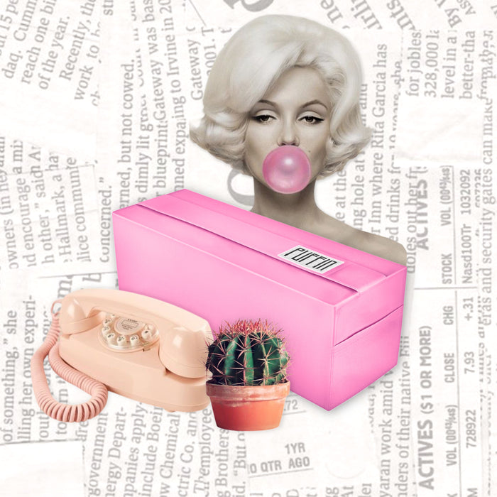 MARILYN'S BUBBLEGUM